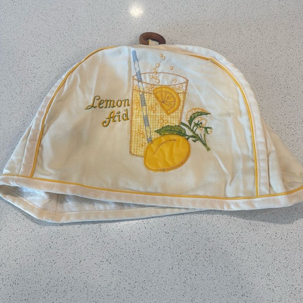 Embroidered Kitchen Appliance Cover Lemonade White and Yellow vintage
